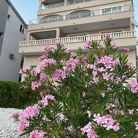 Apartmani Divna Neum Exterior photo