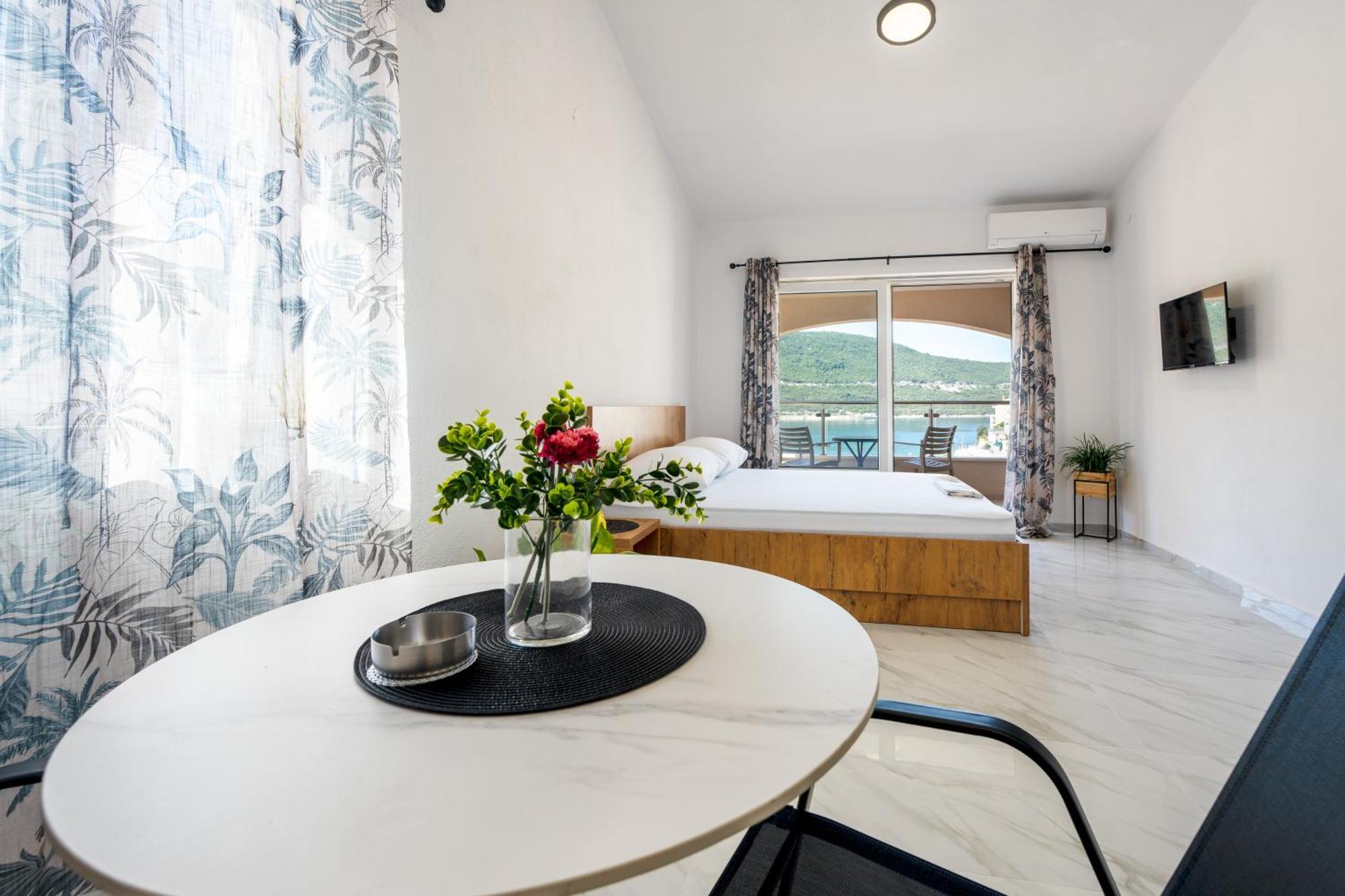 Apartmani Divna Neum Exterior photo